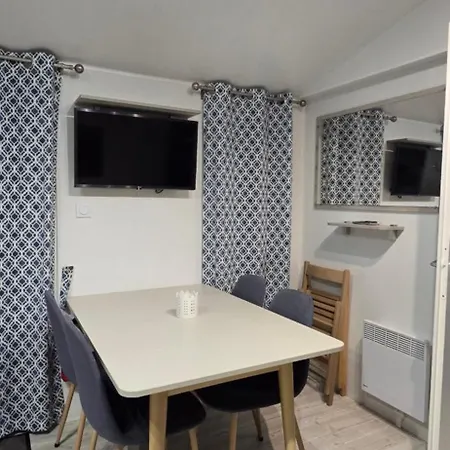 Mobil-home Le Bois Dormant 87 *